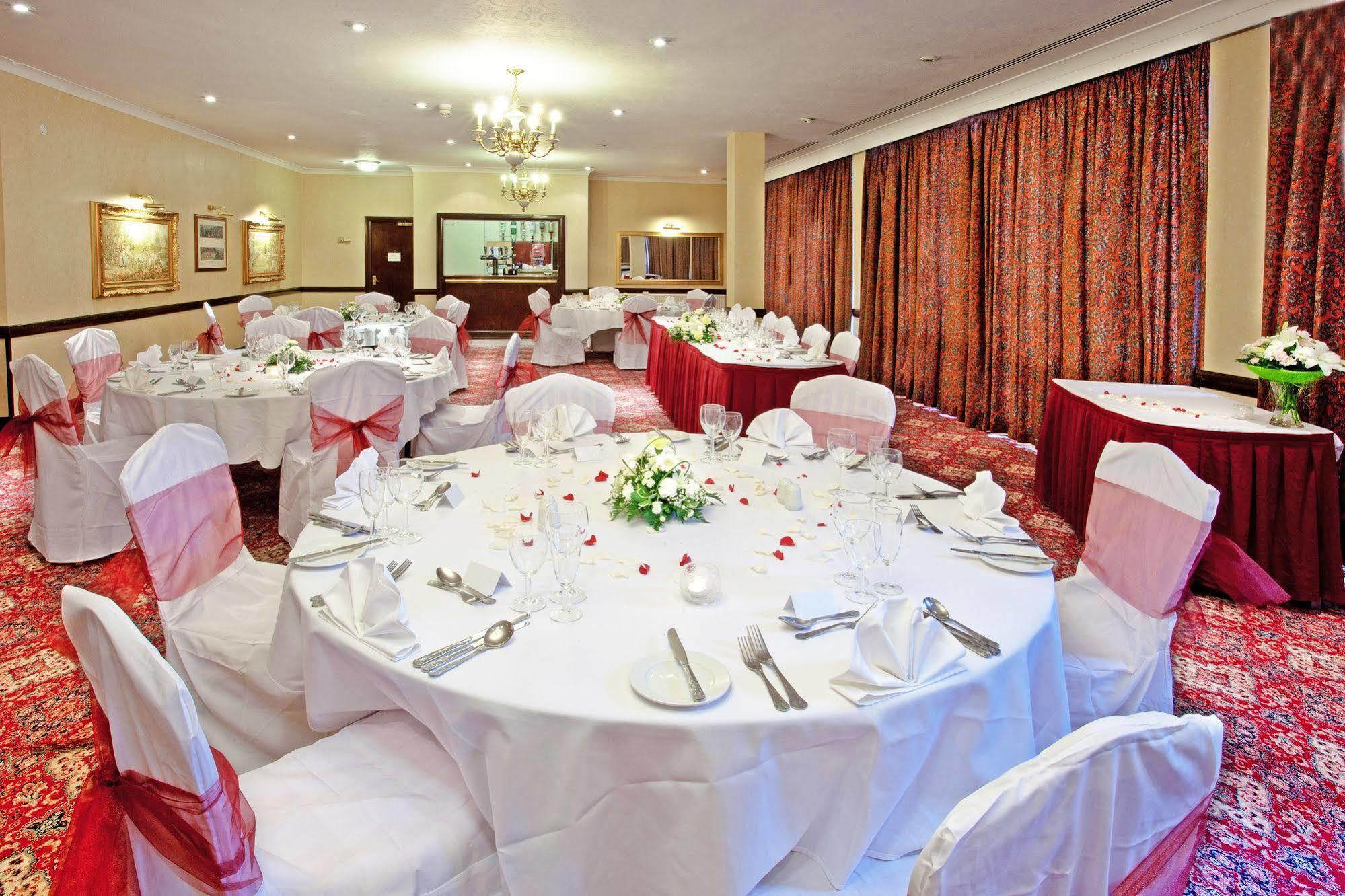 Coventry Hill Hotel Buitenkant foto
