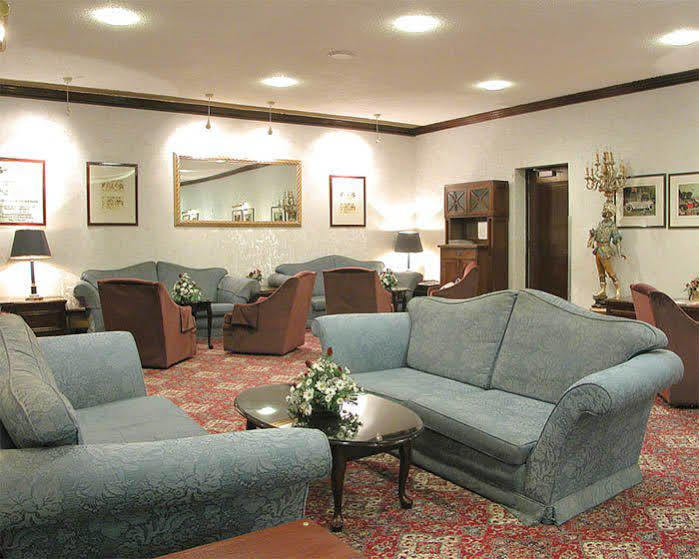 Coventry Hill Hotel Buitenkant foto